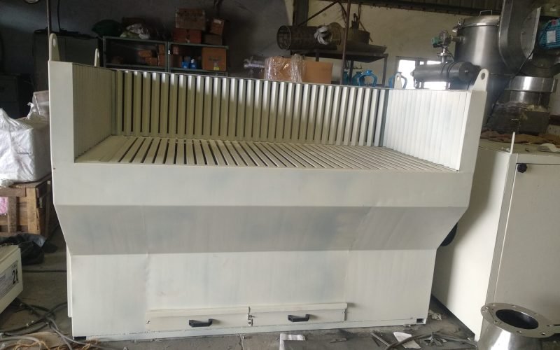 DOWN DRAFT TABLE (1)