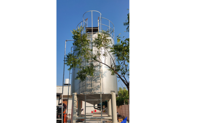 Non Jacketed Storage Tank